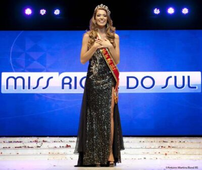 Vitória Sulczinski é coroada Miss Rio Grande do Sul 2013