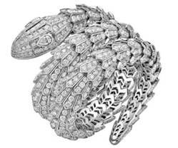 Bracelete de alta joalheria em ouro branco com diamantes redondos