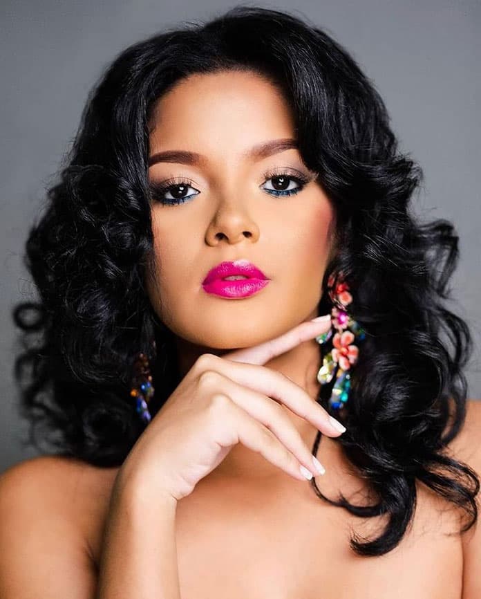 Miss Jamaica - Daena Soares