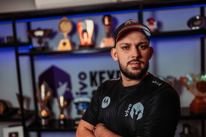 Vivo Keyd Stars anuncia Mestre K9 como novo coach para sua equipe de Free Fire