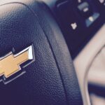 Blindagem recomendada pela Chevrolet usa conectividade avançada para ampliar segurança