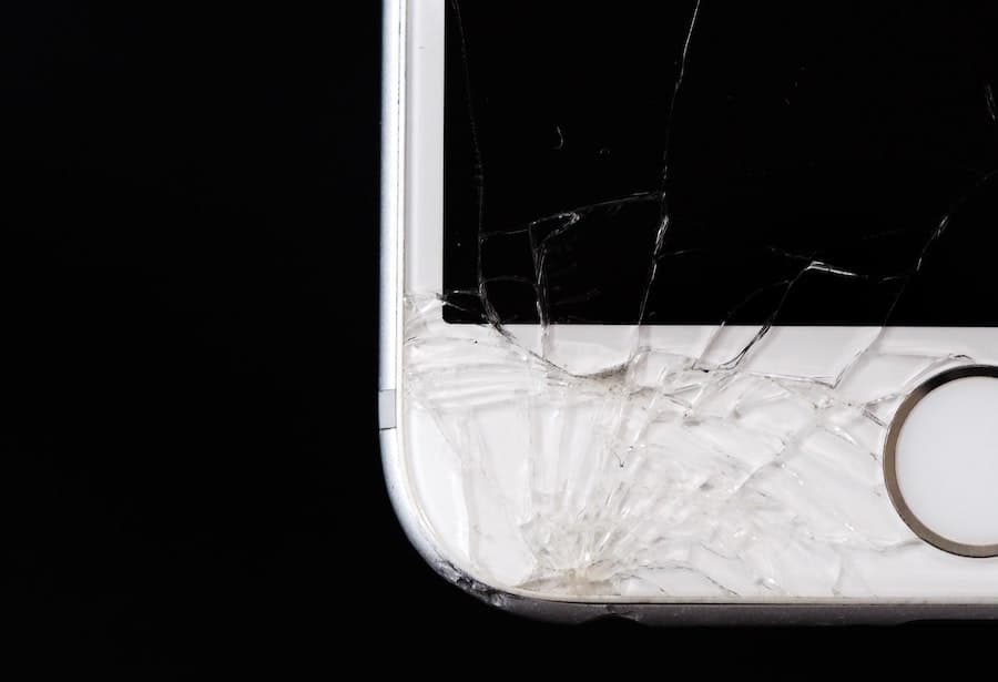 Dicas para reparar ou prevenir danos na tela do celular