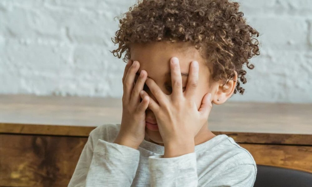 Especialista explica como reconhecer a ansiedade na infância