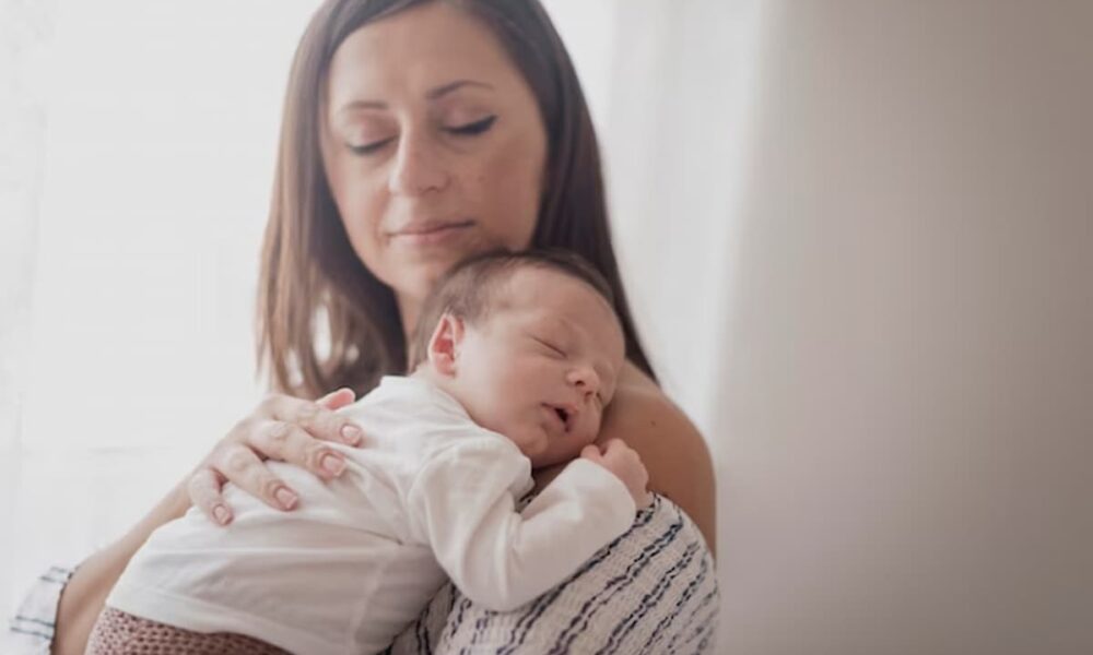 Seis cuidados para mamãe e bebê nos seis primeiros meses após o parto