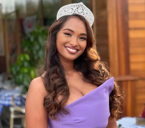 Miss Suriname - Pooja Chotkan