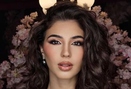 Miss Malta - Julia Cluett