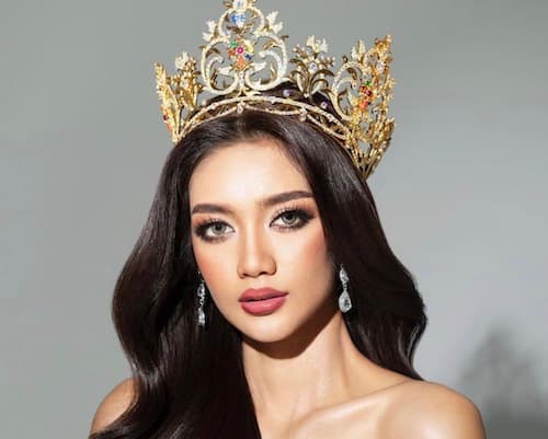 Miss Mianmar - Myat Yadanar Soe
