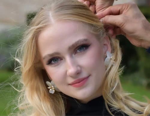 Miss Noruega - Leonora Lysglimt-Radland