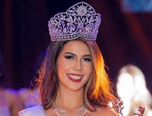Miss Singapura - Annika Sager
