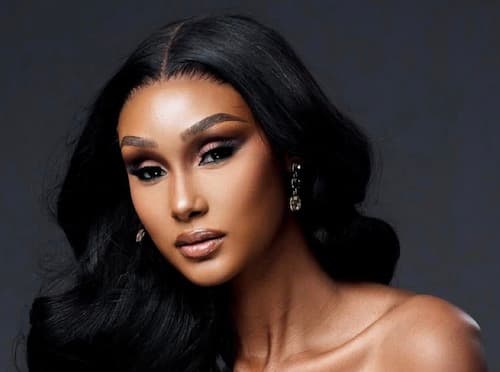 Miss Zimbábue - Lyshanda Moyas