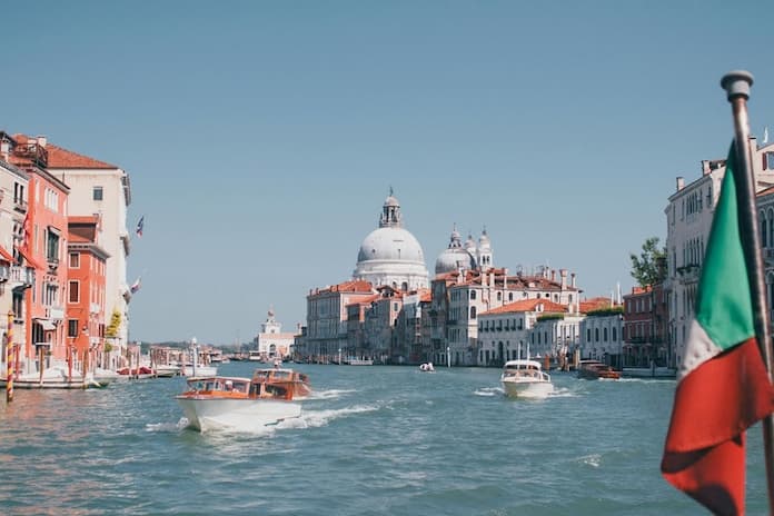 Itália facilita visto e abre caminho para cidadania a brasileiros