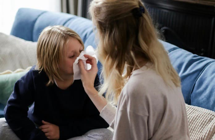 Casos de doenças respiratórias aumentam e especialistas dão dicas para evitar idas às emergências